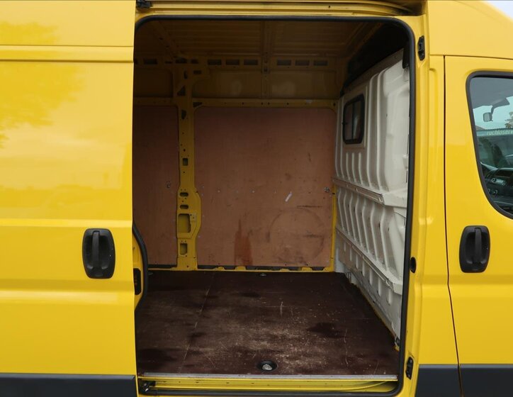 Peugeot Boxer 16