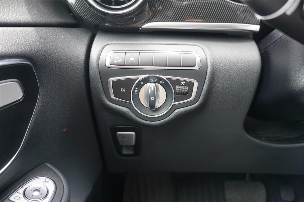 Mercedes-Benz Třídy V VAN-Minibus 2,0 l 174 kw