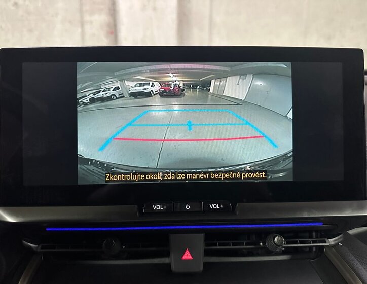 Toyota C-HR Hatchback 1,8 l 90 kw