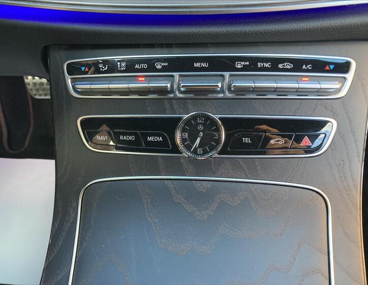 Mercedes-Benz Třídy E 15