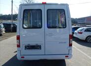 Mercedes-Benz Sprinter 11