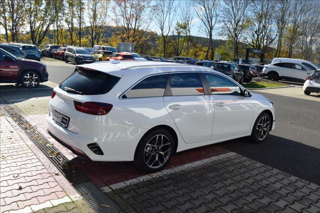 KIA Ceed Kombi 1,5 l 103 kw