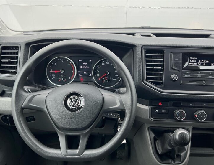 Volkswagen Crafter Skříň 2,0 l 75 kw