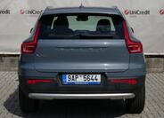 Volvo XC40 4