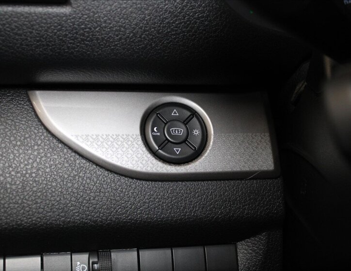 Citroën SpaceTourer MPV 2,0 l 110 kw