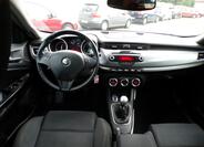 Alfa Romeo Giulietta 7