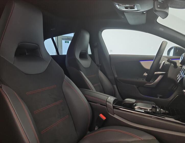 Mercedes-Benz CLA 15