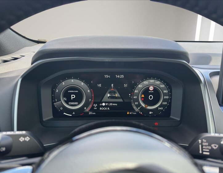 Nissan Qashqai SUV / Terénní 1,3 l 116 kw