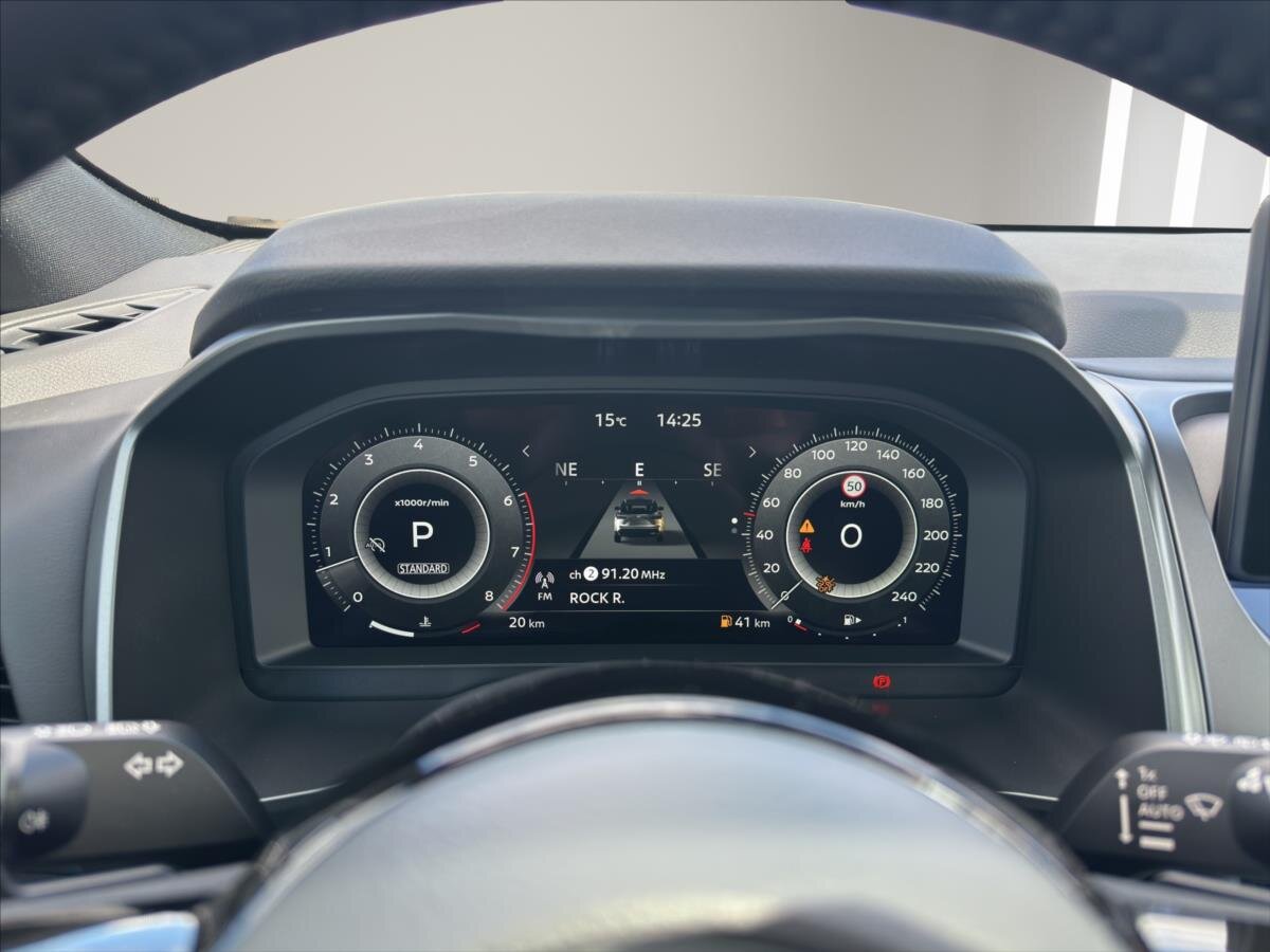 Nissan Qashqai SUV / Terénní 1,3 l 116 kw