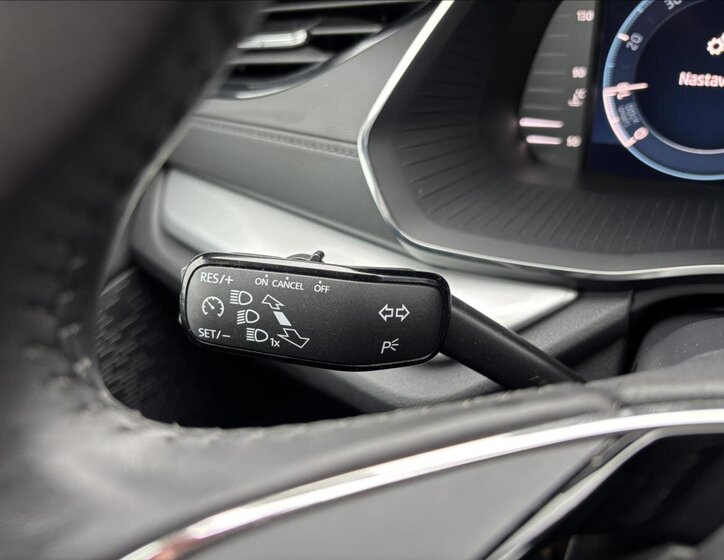 Škoda Octavia Sedan / Limuzína 2,0 l 85 kw