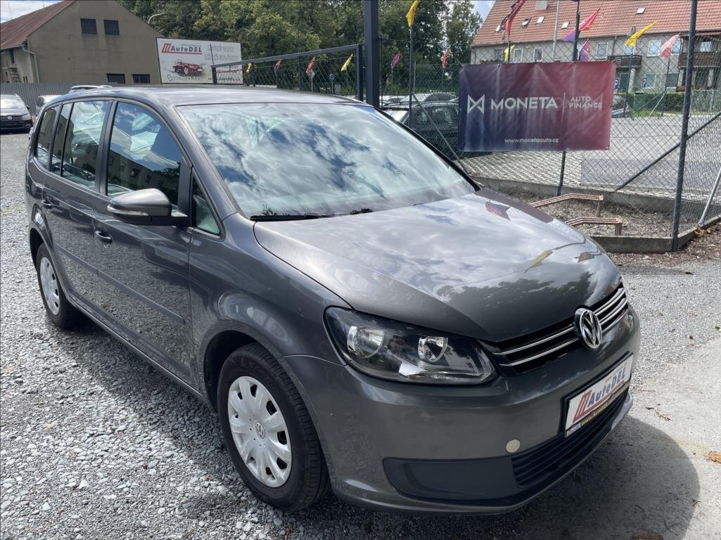Volkswagen Touran MPV 1,6 l 66 kw