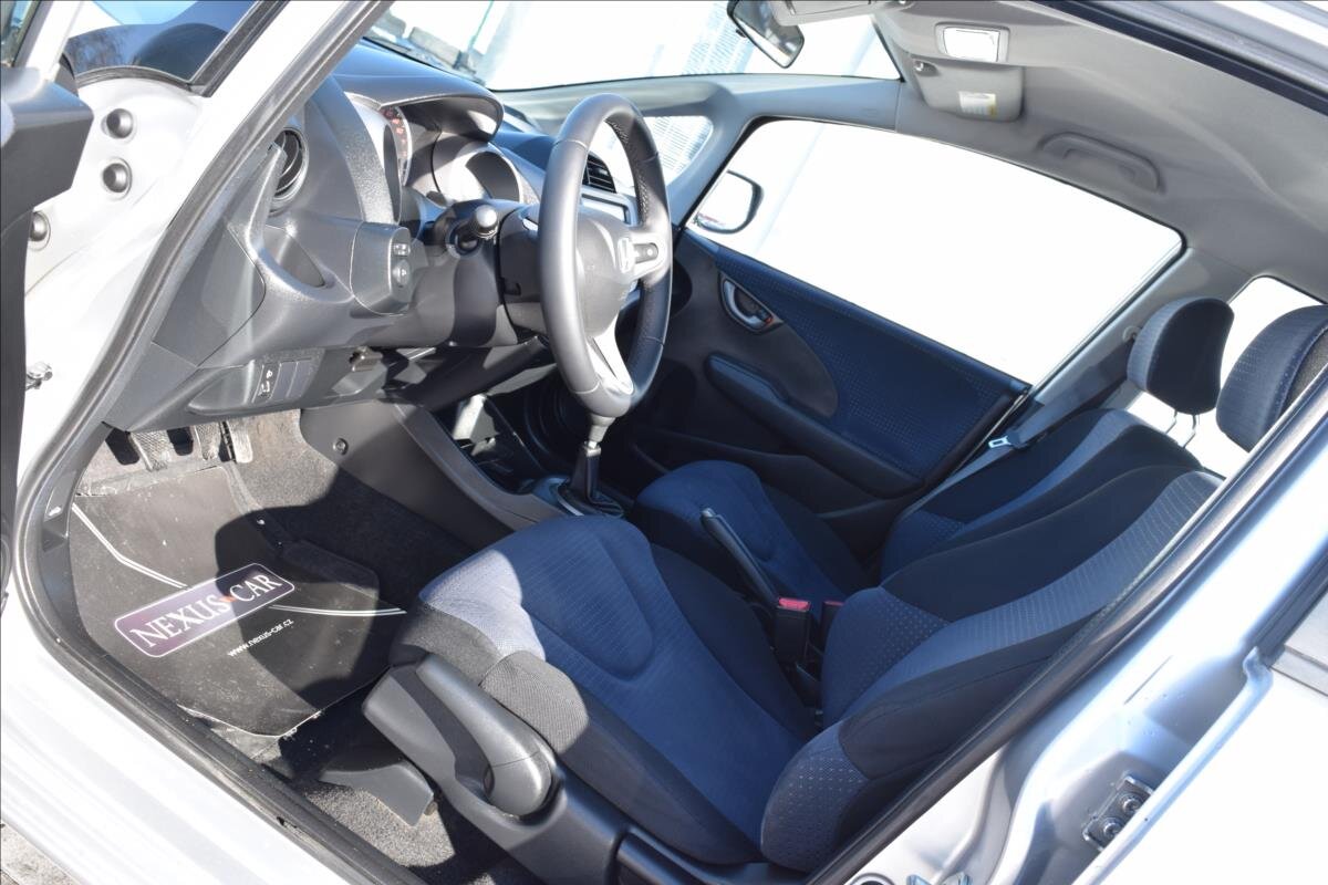 Honda Jazz Hatchback 1,2 l 66 kw