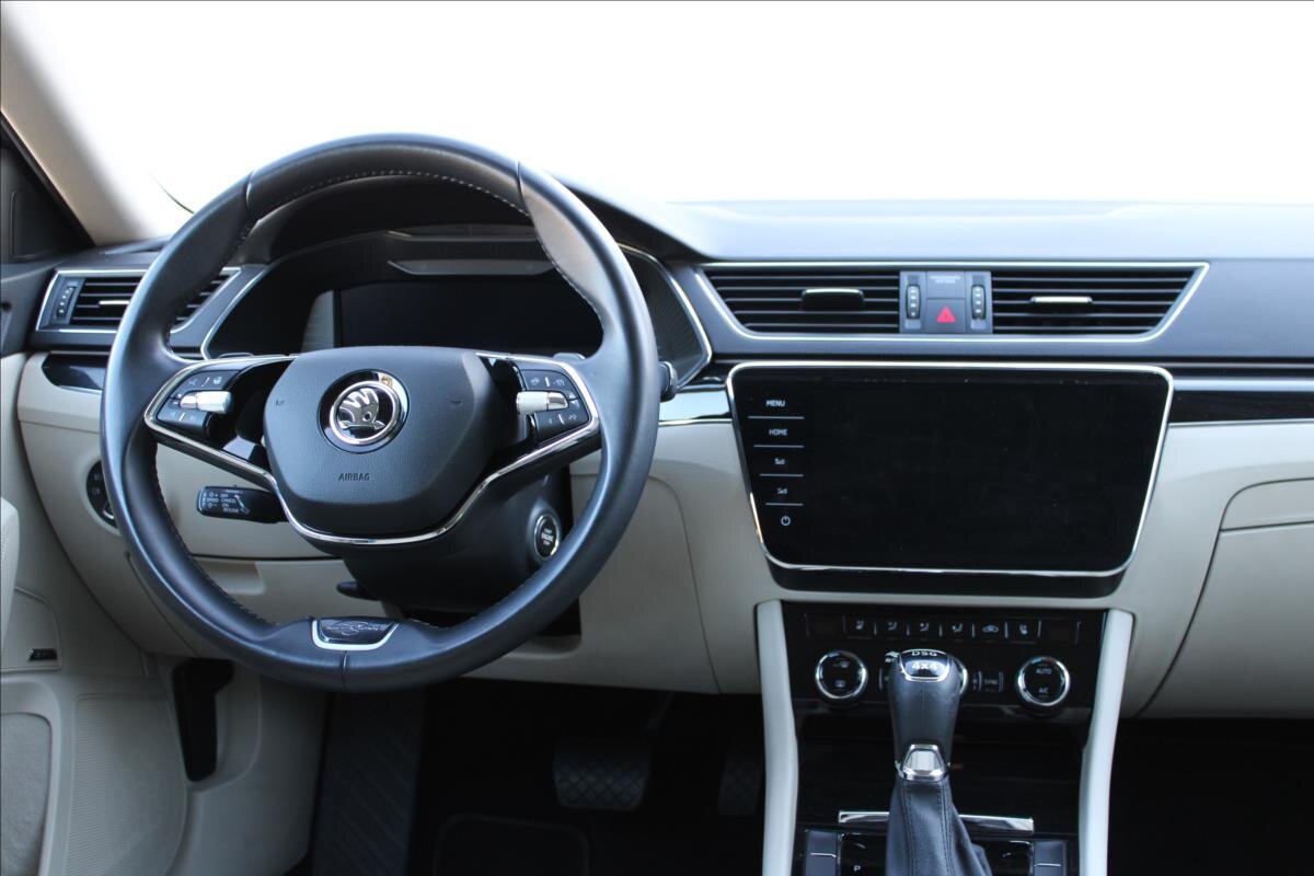 Škoda Superb Sedan / Limuzína 2,0 l 147 kw