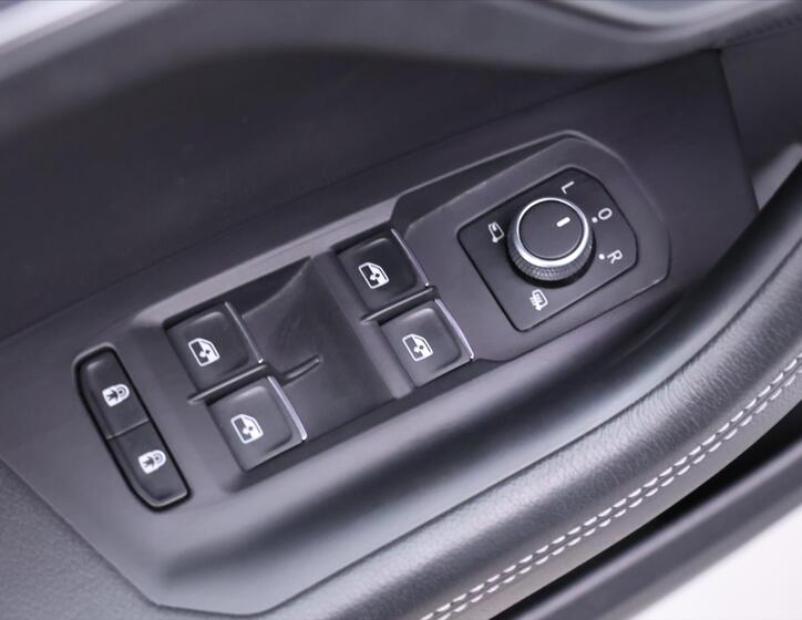 Volkswagen Touareg 61