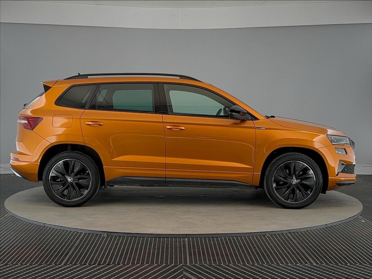Škoda Karoq SUV / Terénní 1,5 l 110 kw