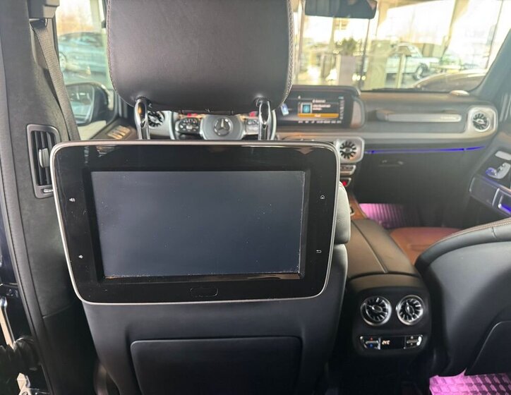 Mercedes-Benz Třídy G SUV / Terénní 4,0 l 310 kw