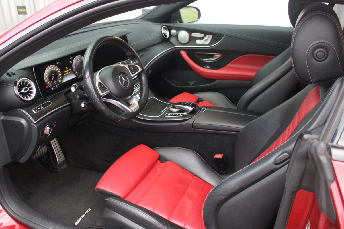 Mercedes-Benz Třídy E