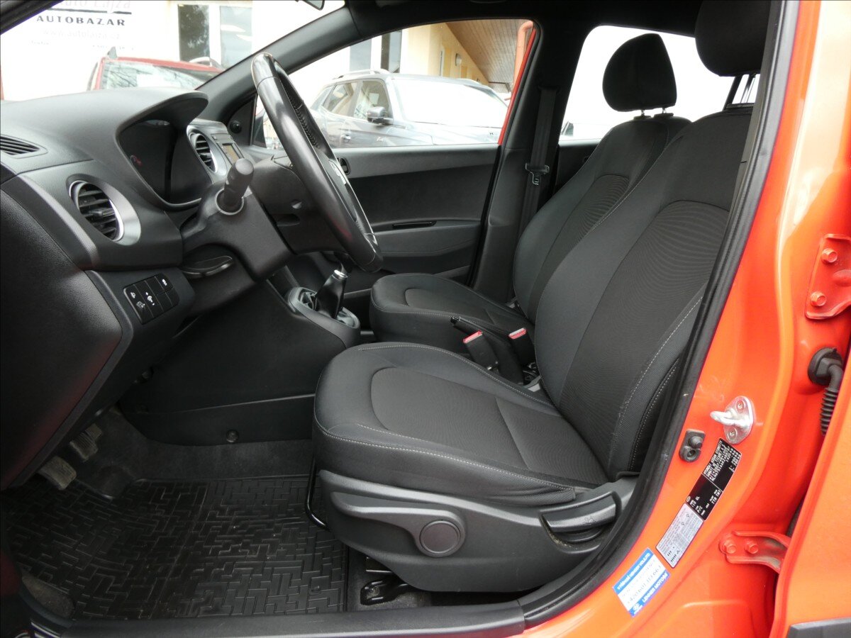 Hyundai i10 Hatchback 998,0 49 kw