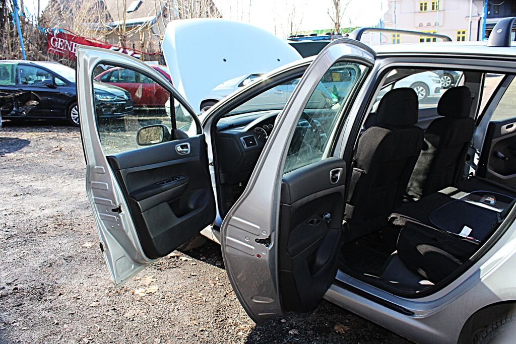 Peugeot 307 Hatchback 2,0 l 66 kw