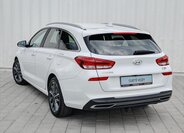 Hyundai i30 11