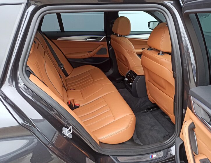 BMW Řada 5 14
