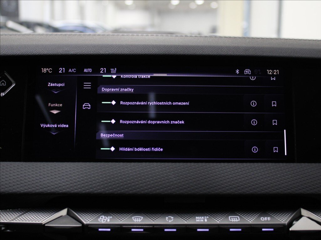 DS Automobiles DS4 SUV / Terénní 1,6 l 165 kw