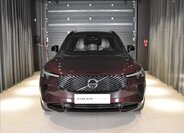 Volvo XC90 SUV / Terénní 2,0 l 335 kw