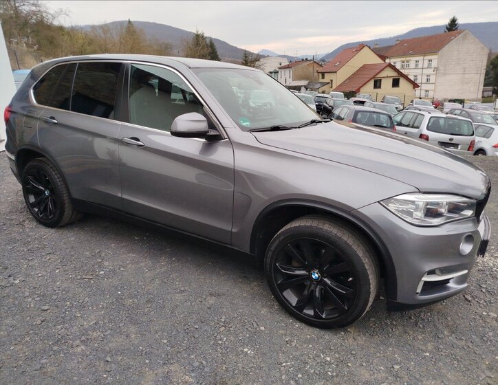 BMW X5 SUV / Terénní 3,0 l 190 kw