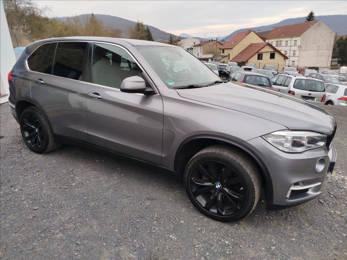 BMW X5 SUV / Terénní 3,0 l 190 kw
