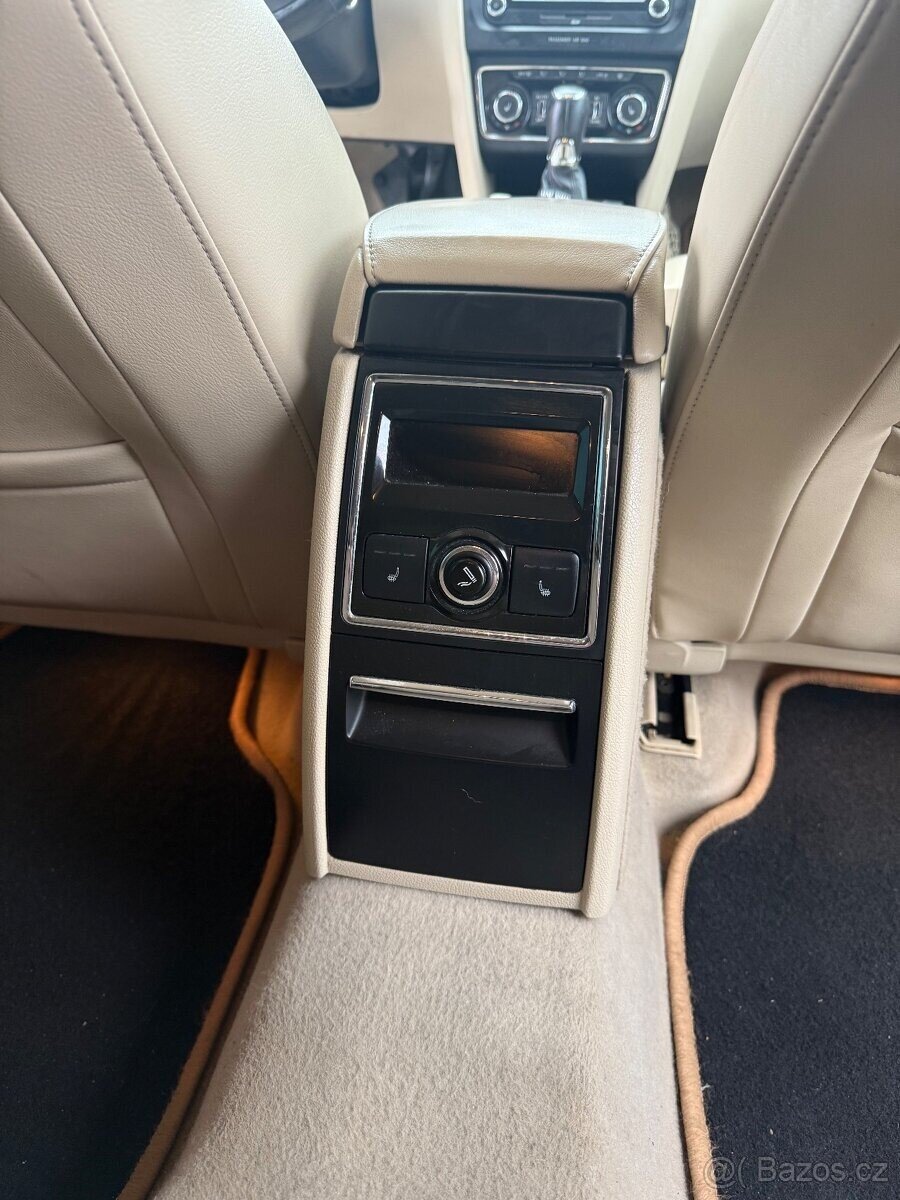 Škoda Superb Kombi 0,0 103 kw