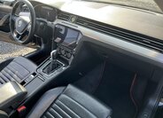 Volkswagen Passat Kombi 2,0 l 176 kw