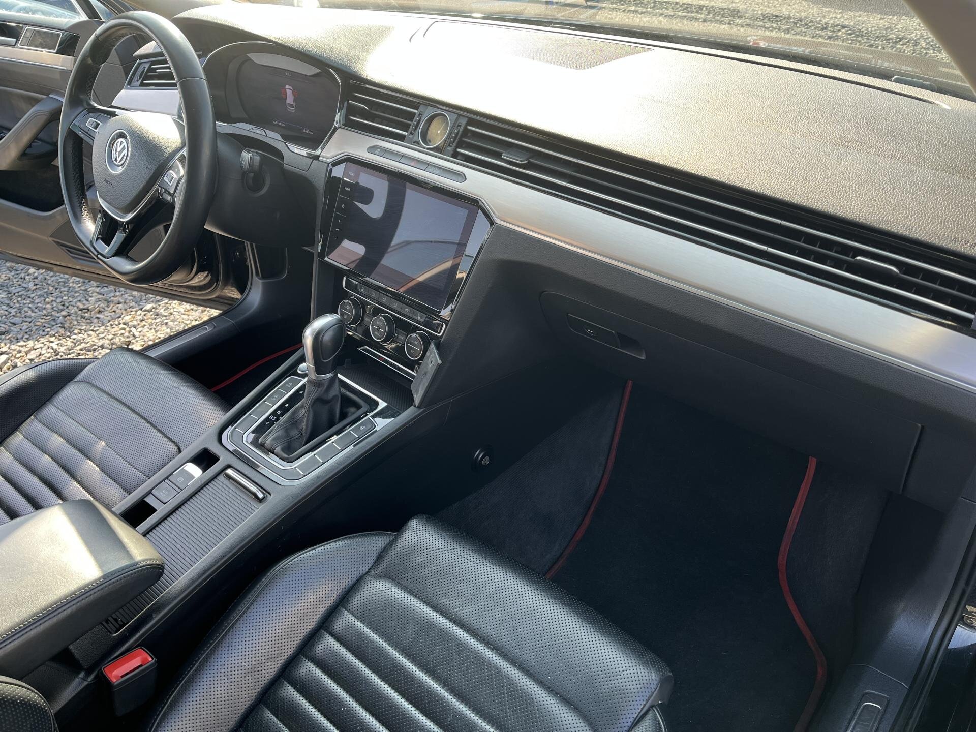 Volkswagen Passat Kombi 2,0 l 176 kw