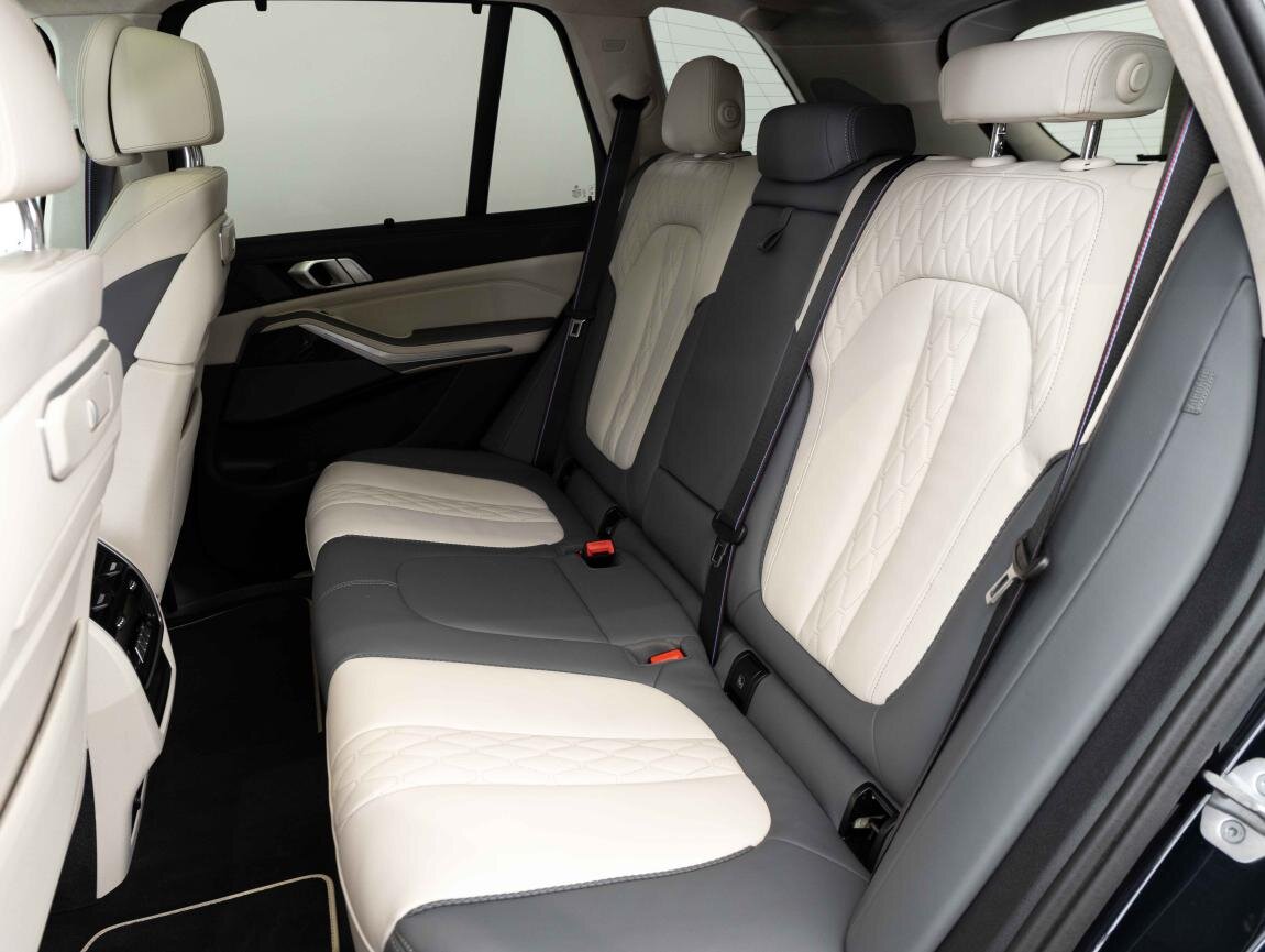 BMW X5 SUV / Terénní 3,0 l 360 kw