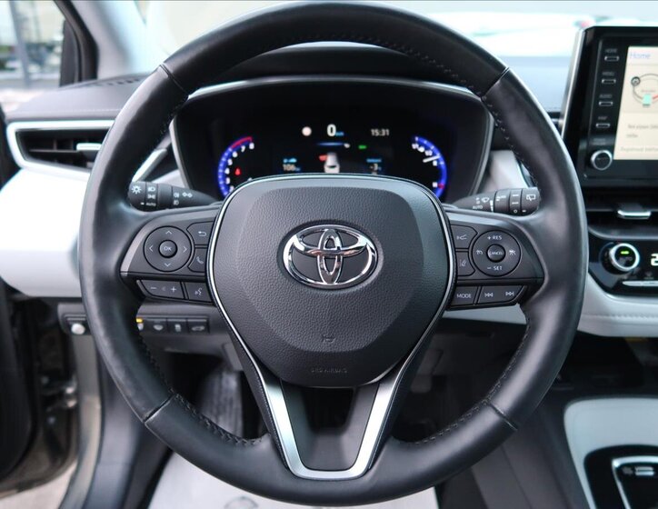 Toyota Corolla Kombi 2,0 l 132 kw