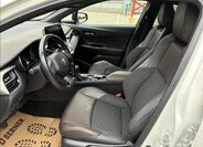 Toyota C-HR SUV 1,2 l 85 kw