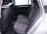 Volkswagen Passat Kombi 1,6 l 88 kw