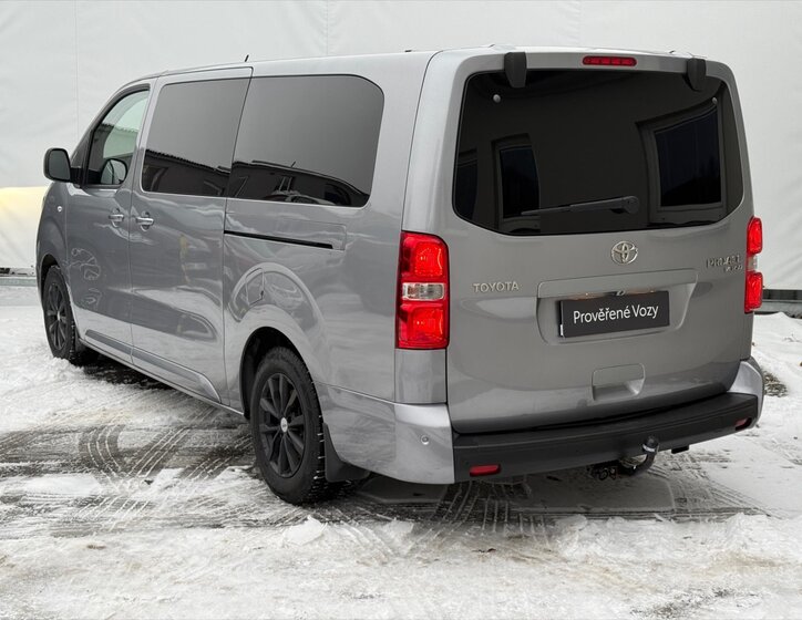 Toyota ProAce VAN-Minibus 2,0 l 130 kw