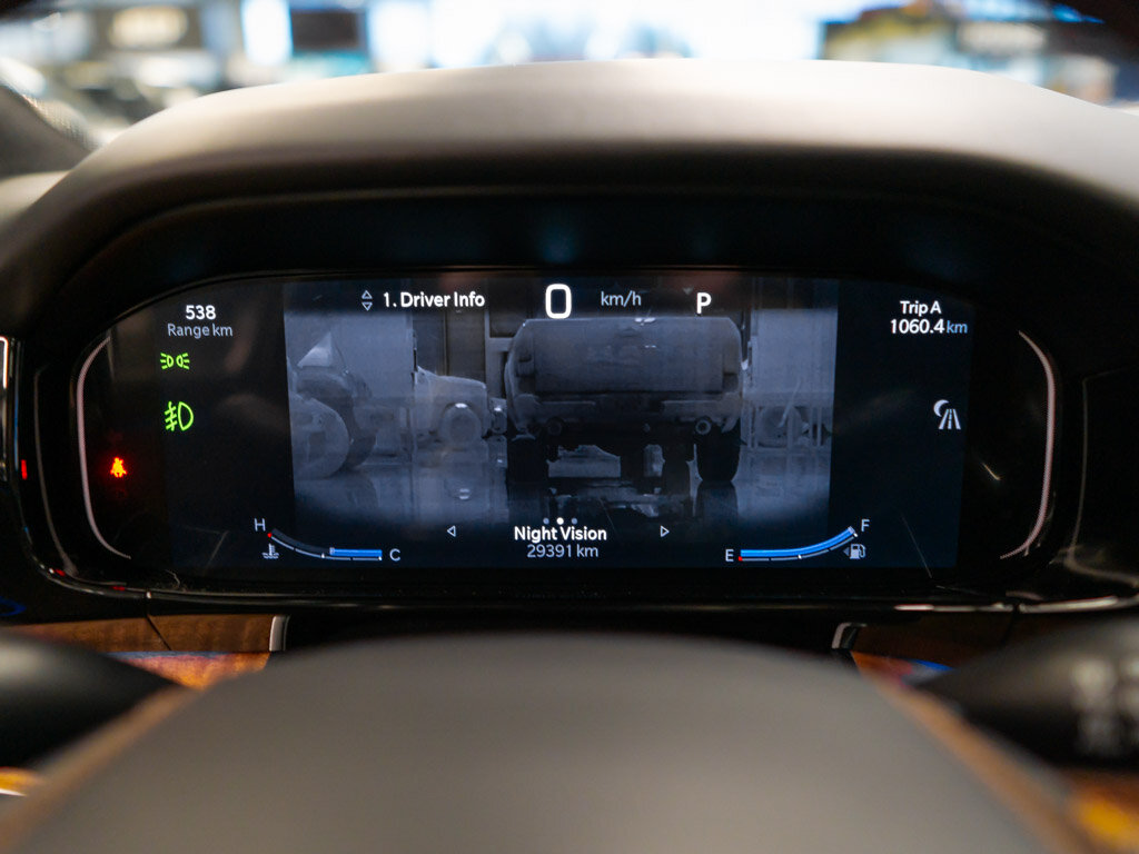 Jeep Grand Wagoneer SUV / Terénní 6,4 l 351 kw