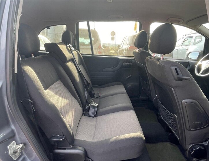 Opel Zafira 11