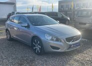 Volvo V60 Kombi 2,4 l 158 kw