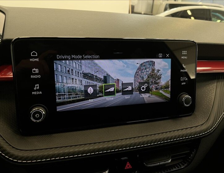 Škoda Fabia Hatchback 999,0 85 kw