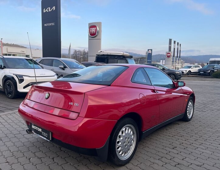 Alfa Romeo GTV 3