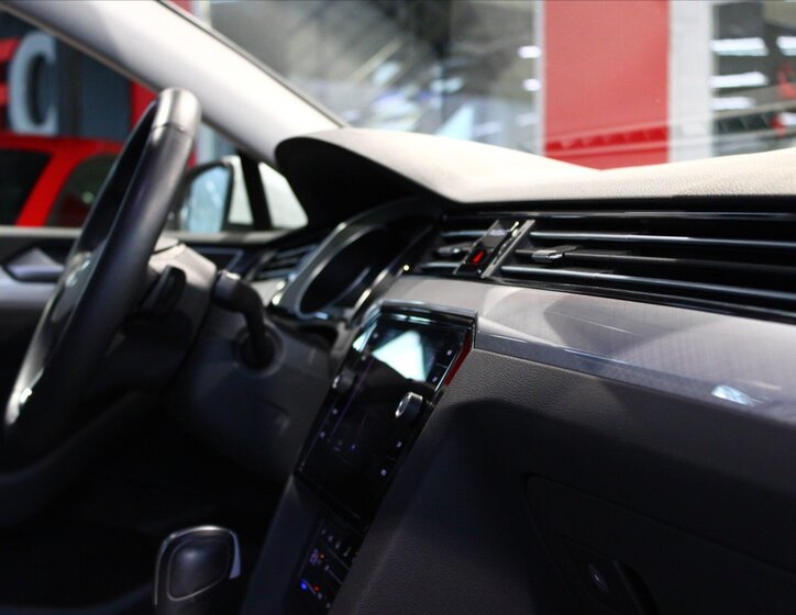 Volkswagen Passat Kombi 2,0 l 110 kw