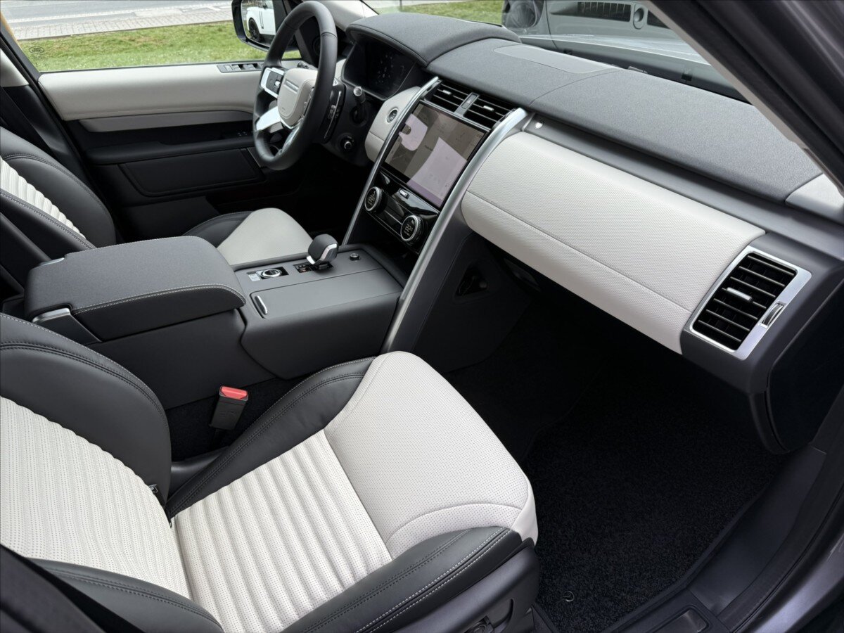 Land Rover Discovery SUV / Terénní 3,0 l 257 kw