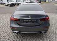 Mercedes-Benz Třídy E Sedan / Limuzína 3,0 l 320 kw