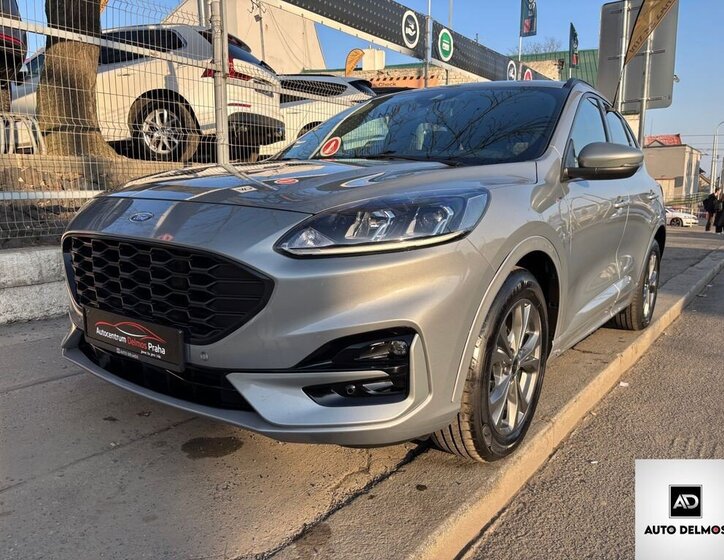 Ford Kuga SUV / Terénní 1,5 l 88 kw