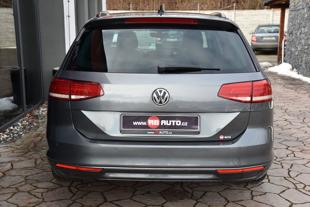 Volkswagen Passat Kombi 2,0 l 110 kw