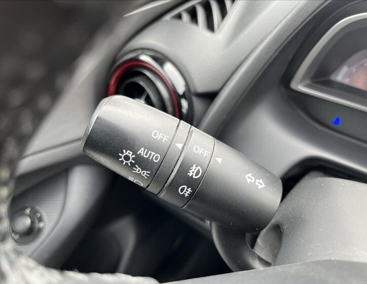 Mazda CX-3 Kombi 1,5 l 77 kw