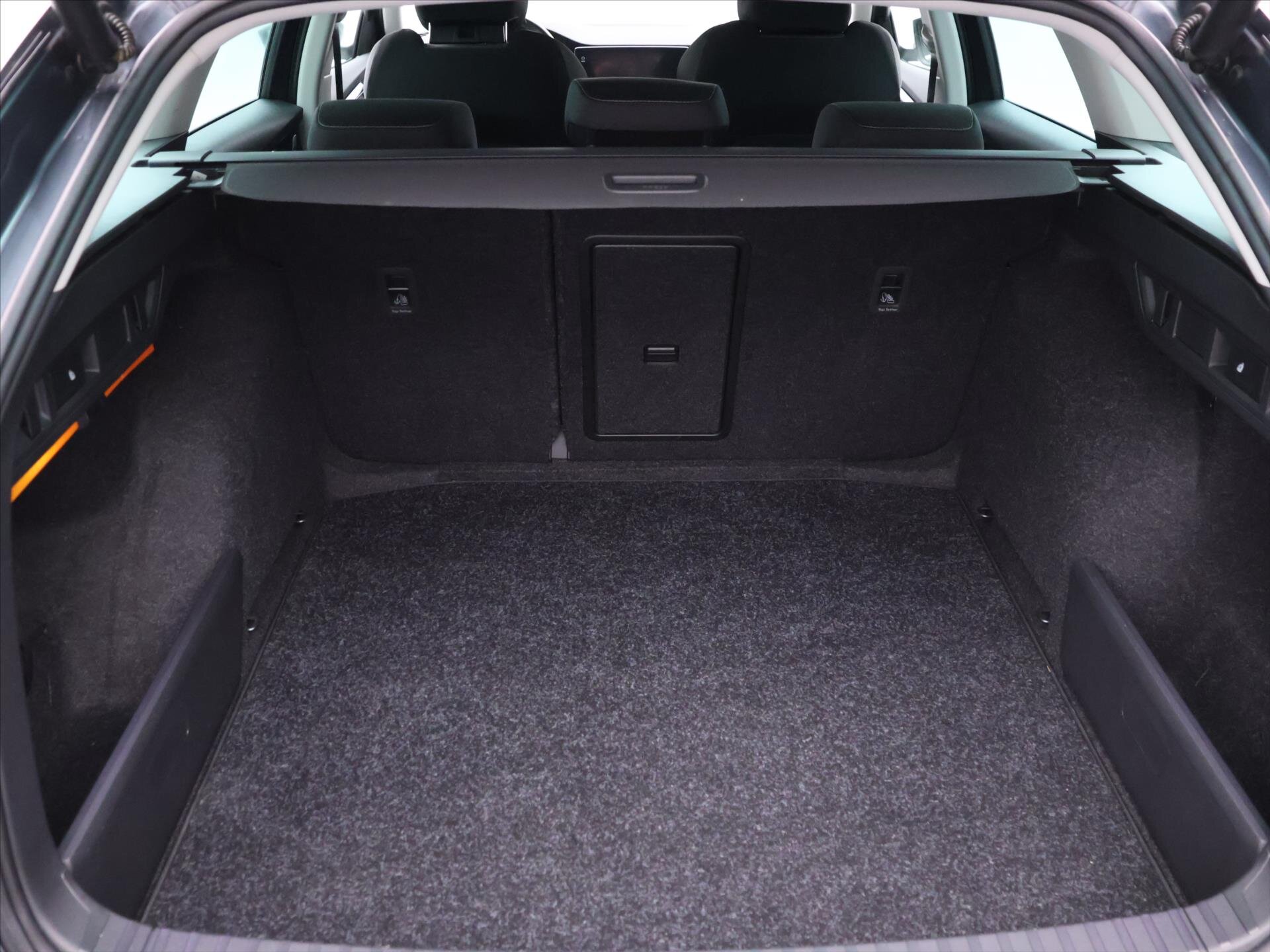 Škoda Octavia Kombi 999,0 81 kw