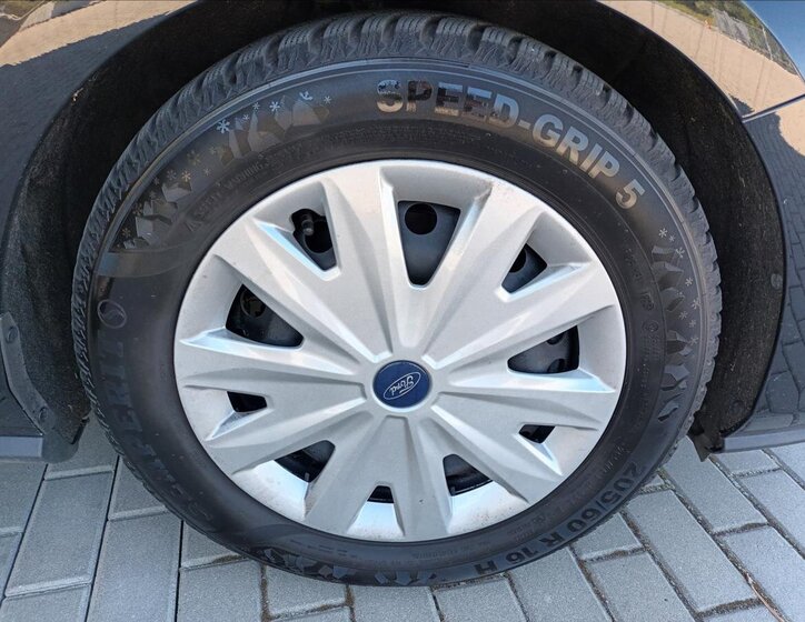 Ford Focus Kombi 1,5 l 88 kw